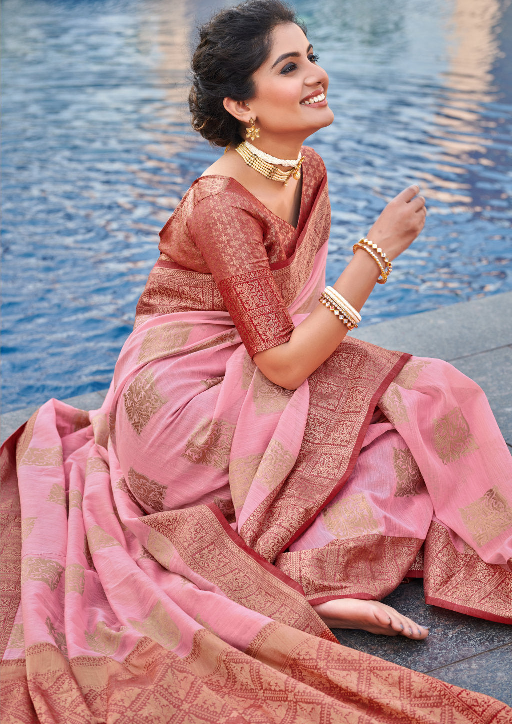 Women's Pink Linen Wover Work Traditional Saree - Sangam Prints