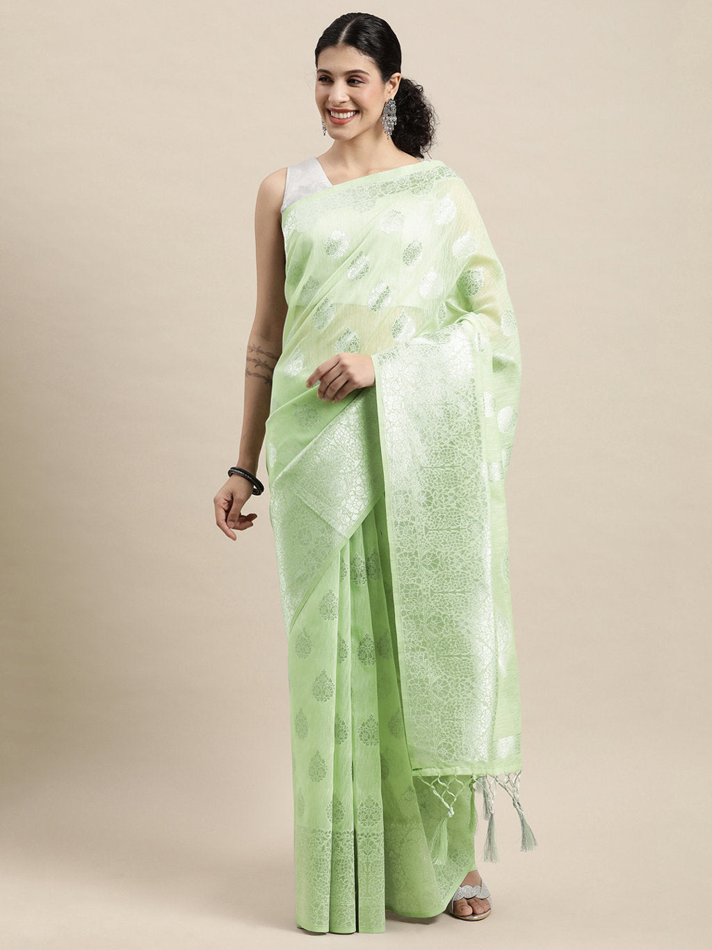 Women's Light Green Linen Silver Zari Work Traditional Tassle Saree - Sangam Prints