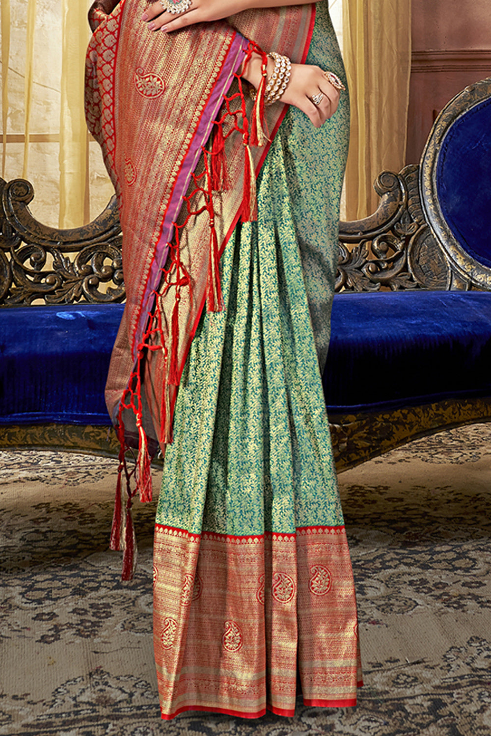 Women's Sea Green Silk Woven Zari Work Traditional Tassle Saree - Sangam Prints