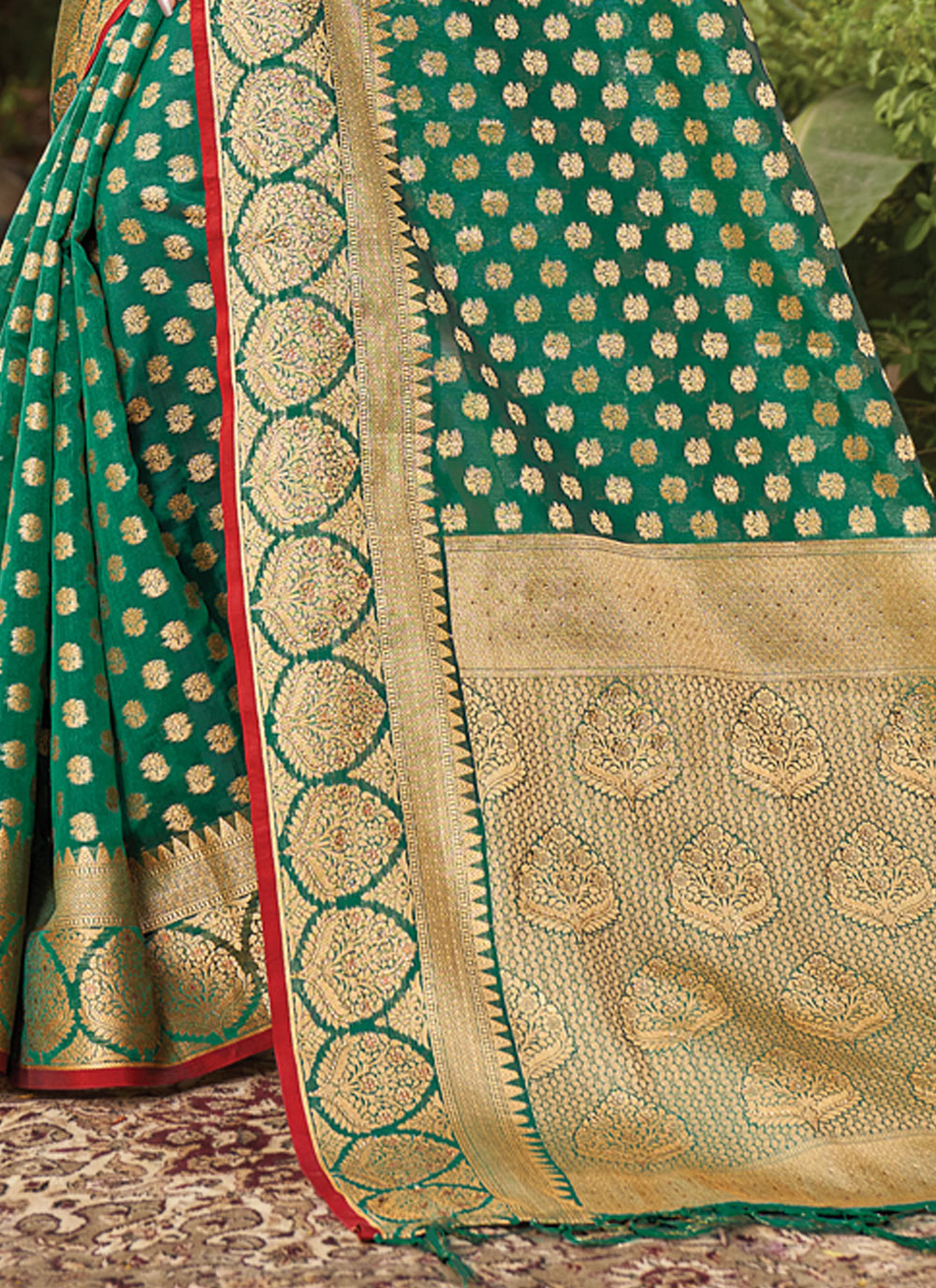 Women's Rama Green Organza Woven Zari Work Traditional Tassle Saree - Sangam Prints