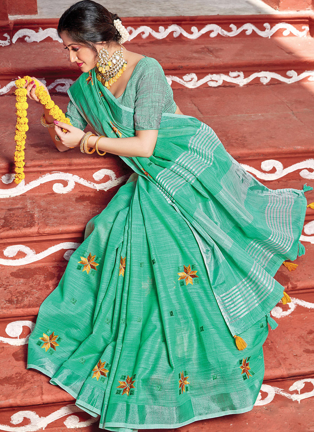 Women's Rama Green Linen Woven Work Traditional Tassle Saree - Sangam Prints