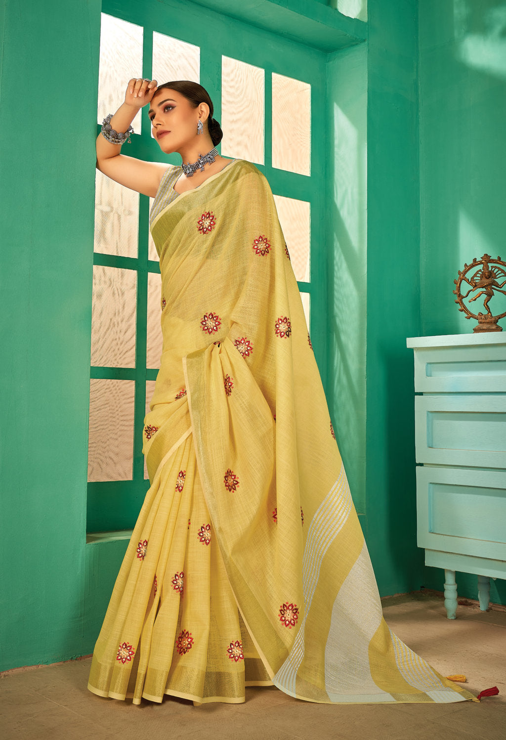Women's Yellow Linen Thread Woven Work Traditional Tassle Saree - Sangam Prints