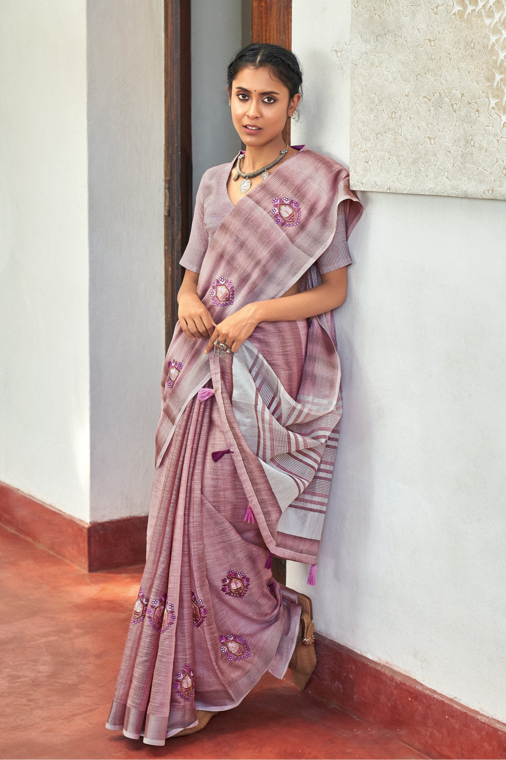 Women's Purple Linen Woven Work Traditional Tassle Saree - Sangam Prints