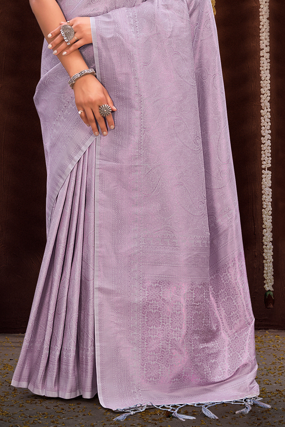 Women's Lavender Silk Woven Zari Work Traditional Tassle Saree - Sangam Prints