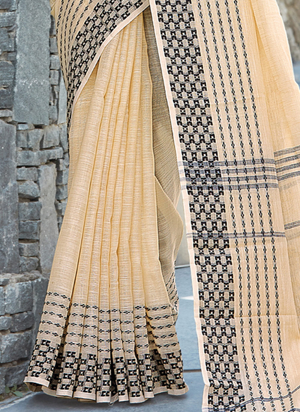 Women's Cream Linen Woven Work Traditional Tassle Saree - Sangam Prints