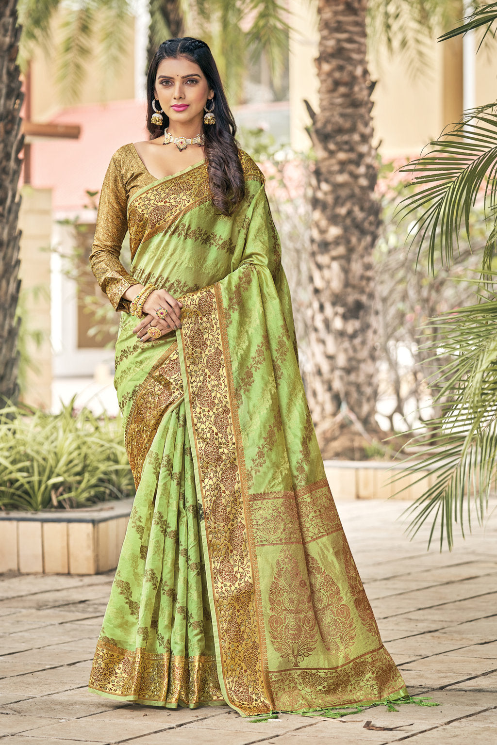 Women's Light Green Organza Woven Rich Pallu Work Traditional Tassle Saree - Sangam Prints