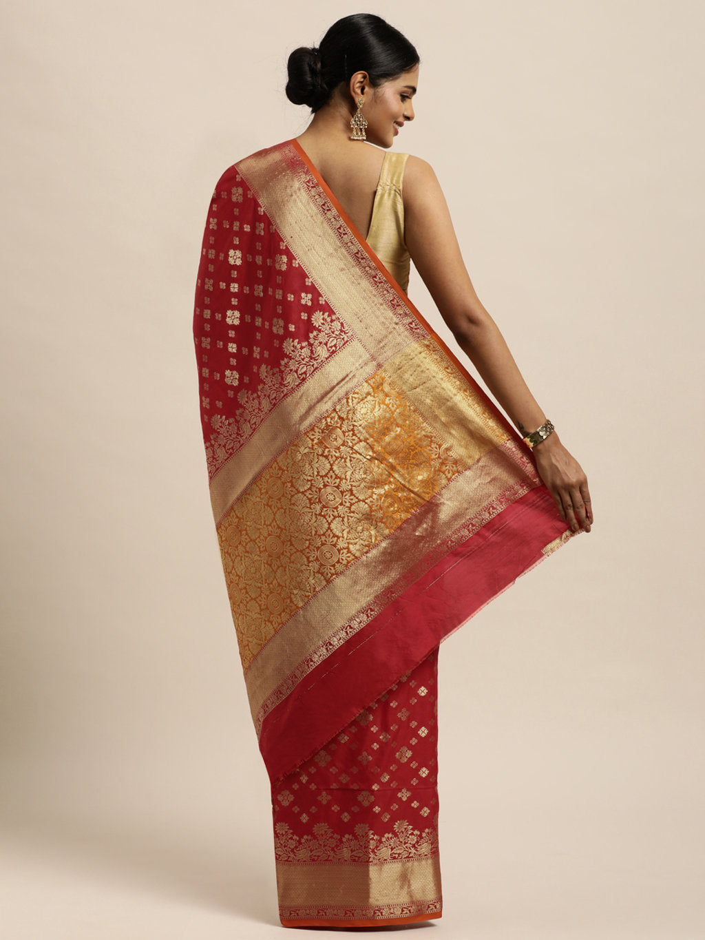 Women's Red Silk Woven Rich Pallu Work Traditional Saree - Sangam Prints