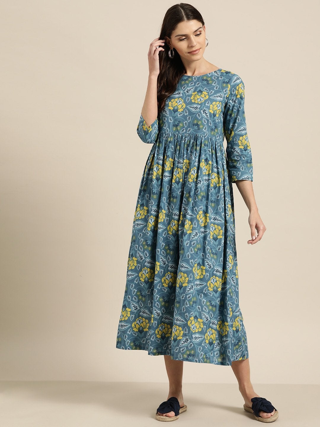 Women's Blue Floral Gathered Midi Dress - SASSAFRAS