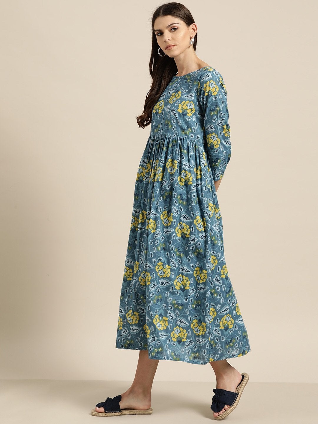 Women's Blue Floral Gathered Midi Dress - SASSAFRAS