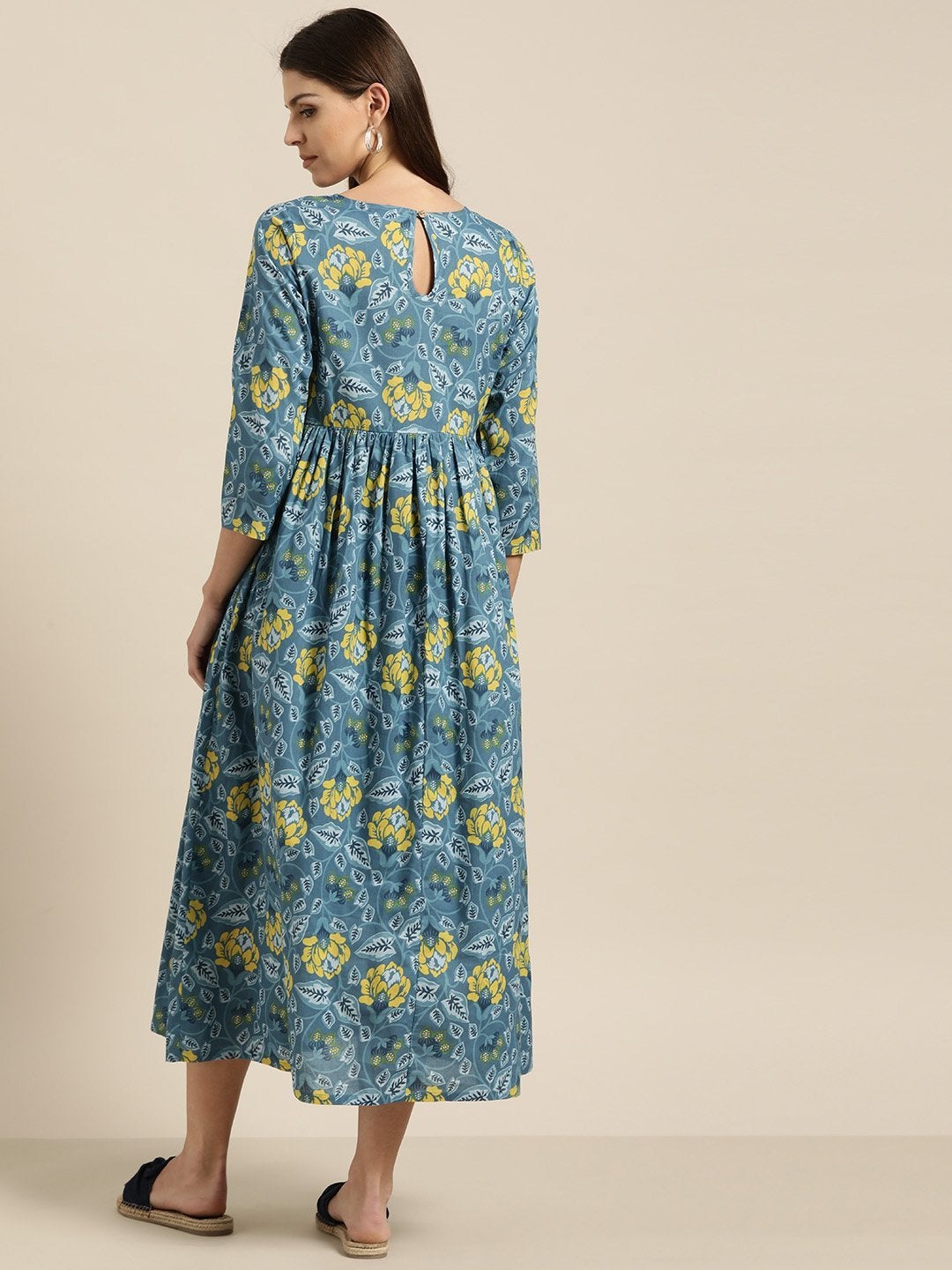 Women's Blue Floral Gathered Midi Dress - SASSAFRAS