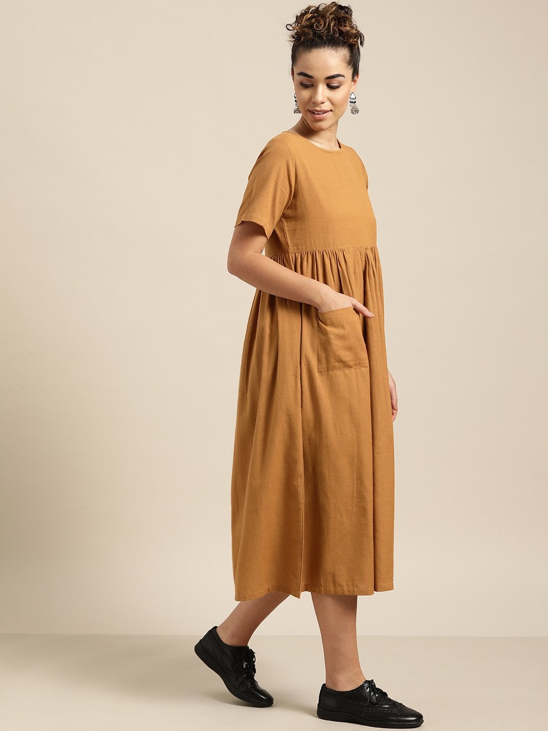 Women's Chocolate Brown Gathered Patch Pocket Midi Dress - SASSAFRAS