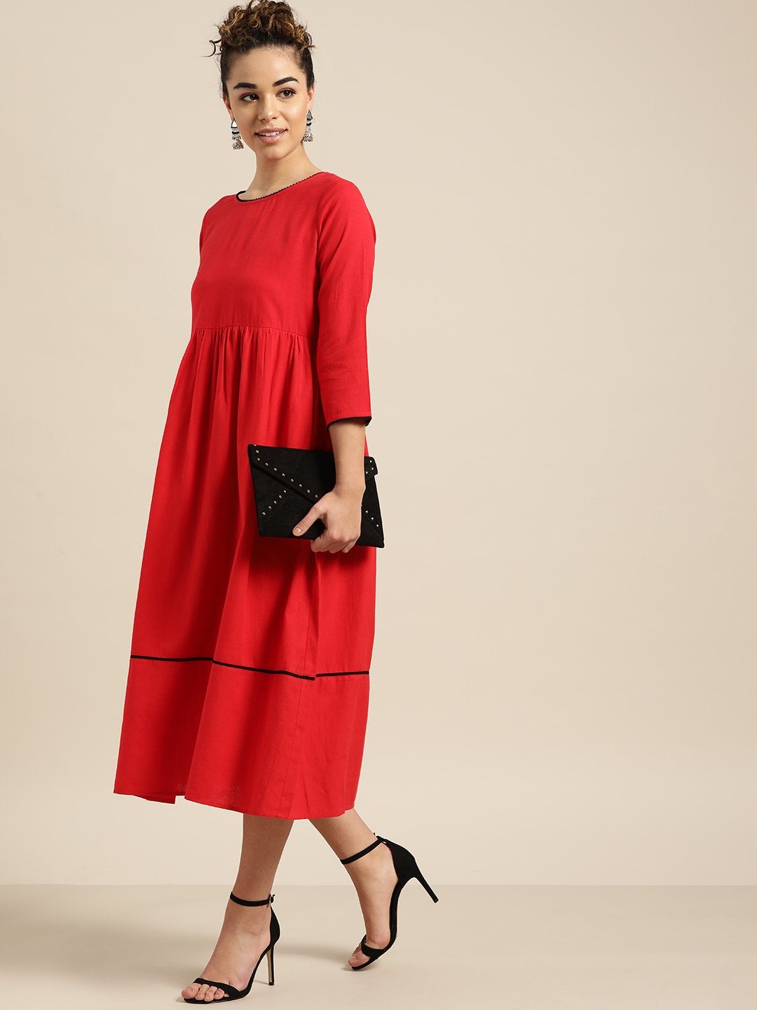 Women's Red Gathered Midi Dress - SASSAFRAS