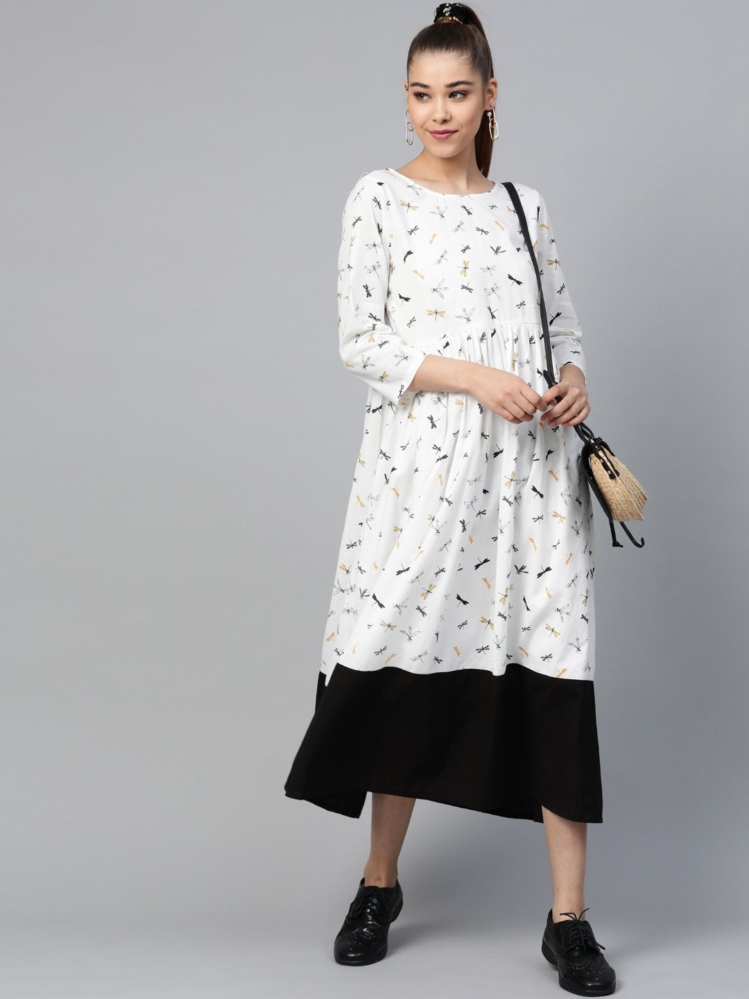 Women's White Drangonfly Print Gathered Dress - SASSAFRAS