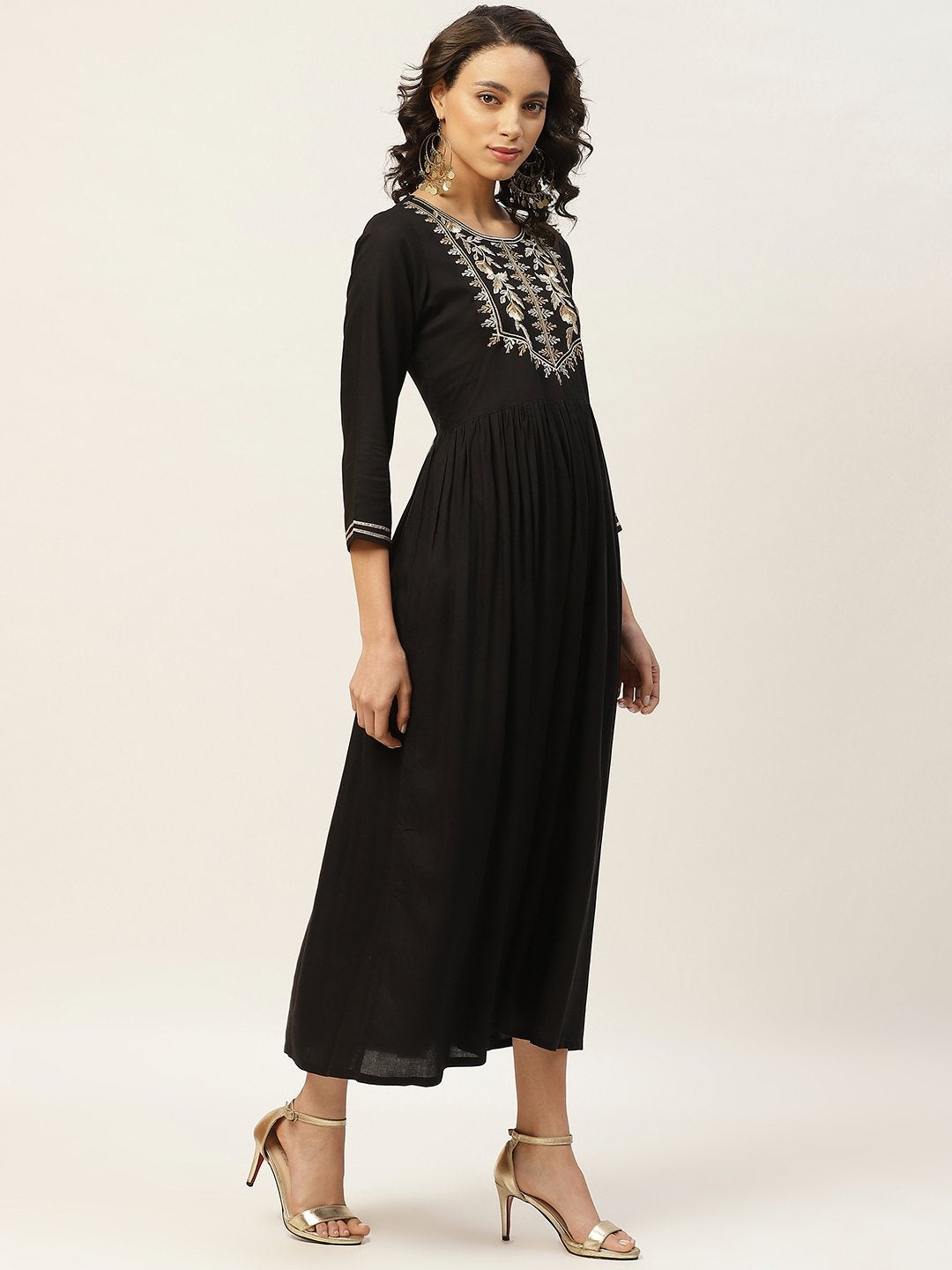 Women's Black Zari Embroidery Gathered Dress - SASSAFRAS