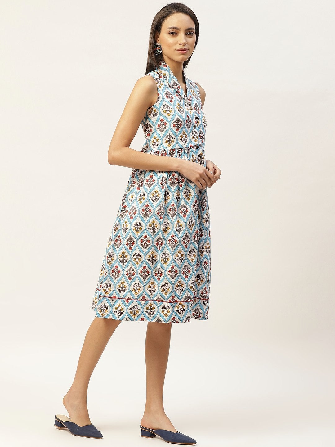 Women's Blue Floral Shawl Collar Front Open Dress - SASSAFRAS