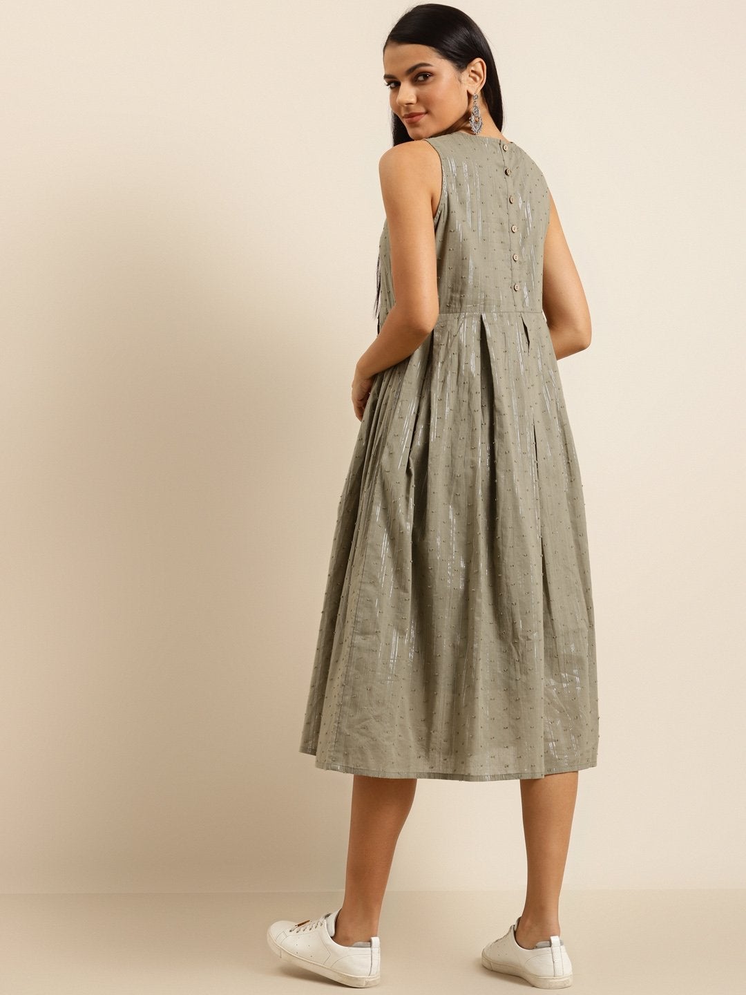 Women's Olive Sleeveless Box Pleated Dress