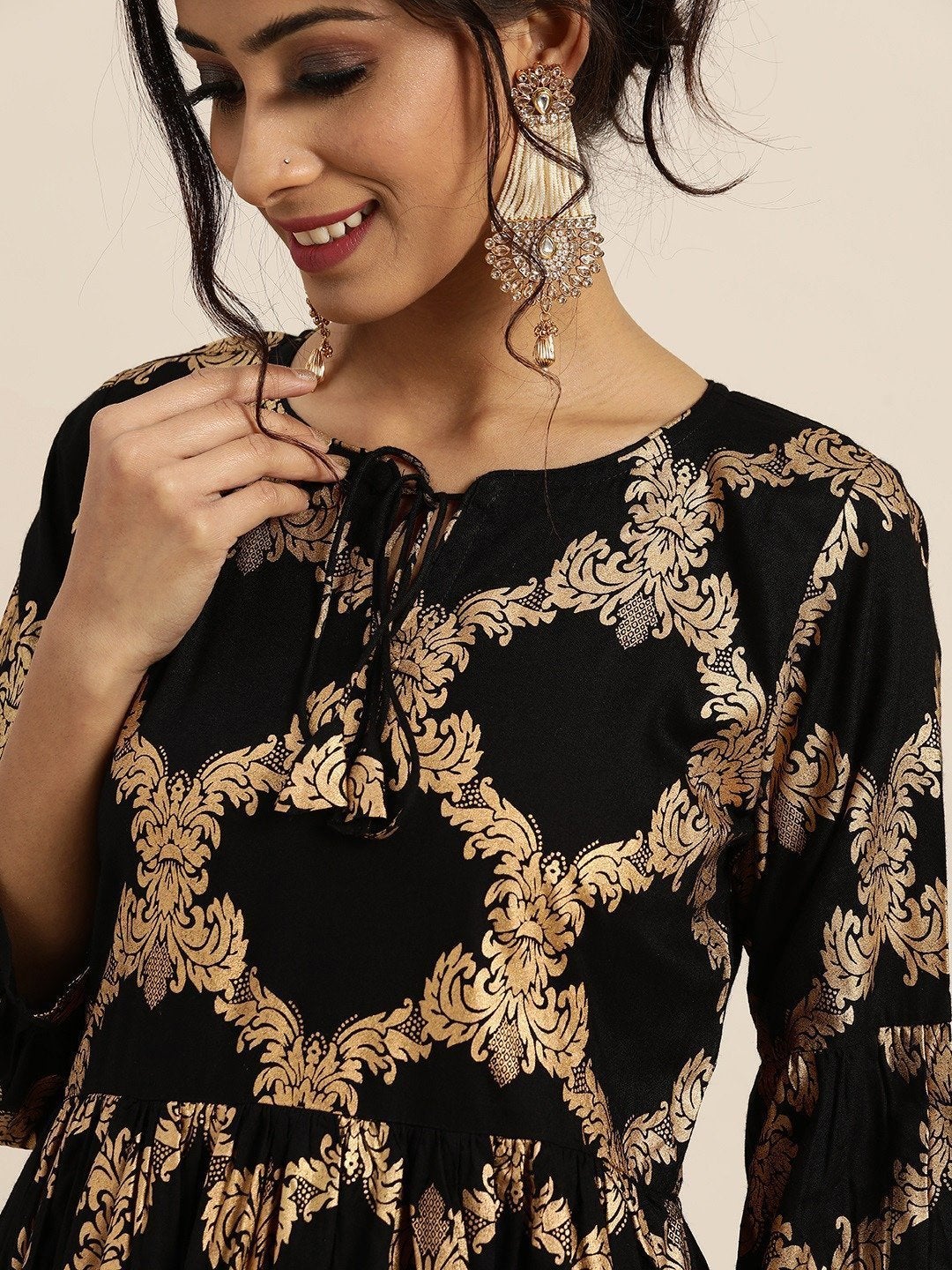 Women's Black Foil Motif Print Bishop Sleeve Dress