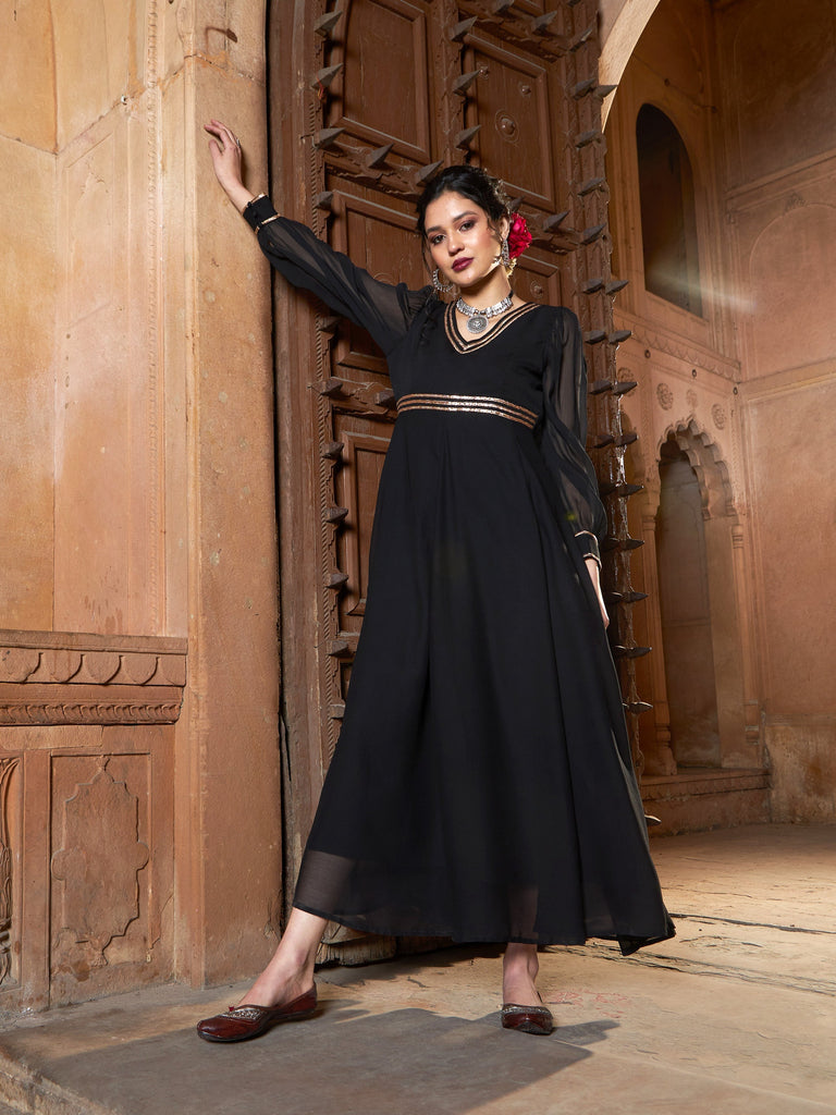 Women's Black Lace Detail Chiffon Maxi Dress