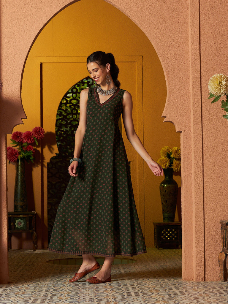 Women's Green Floral Slant Empire Seam Maxi Dress
