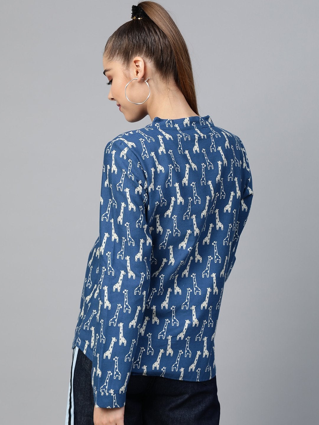 Women's Blue Giraffe Print Buttoned Ethnic Jacket - SASSAFRAS