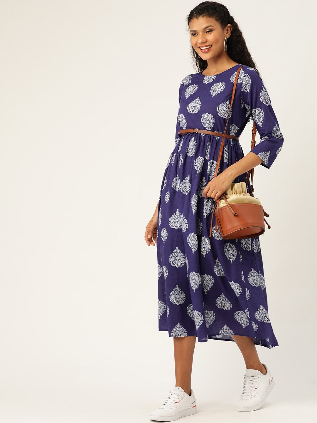 Women's Blue Floral Booti Gathered Kurta Dress - SASSAFRAS