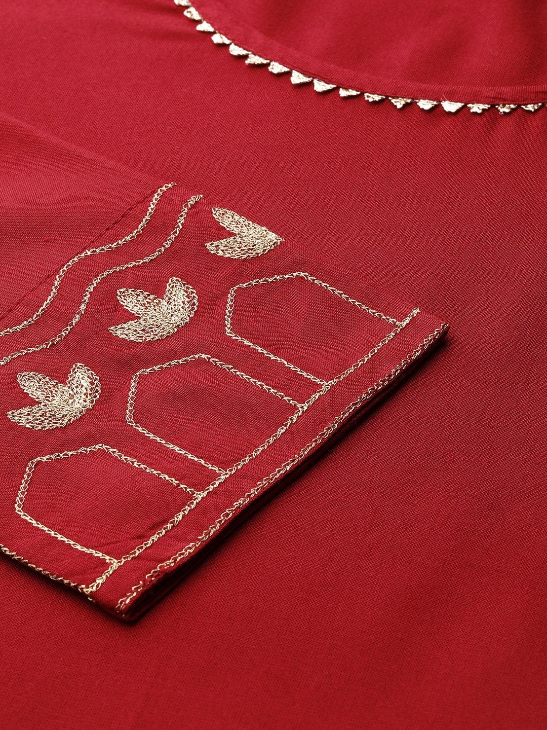 Women's Maroon Zari Embroidered Cuff Sleeve Kurta - SHAE
