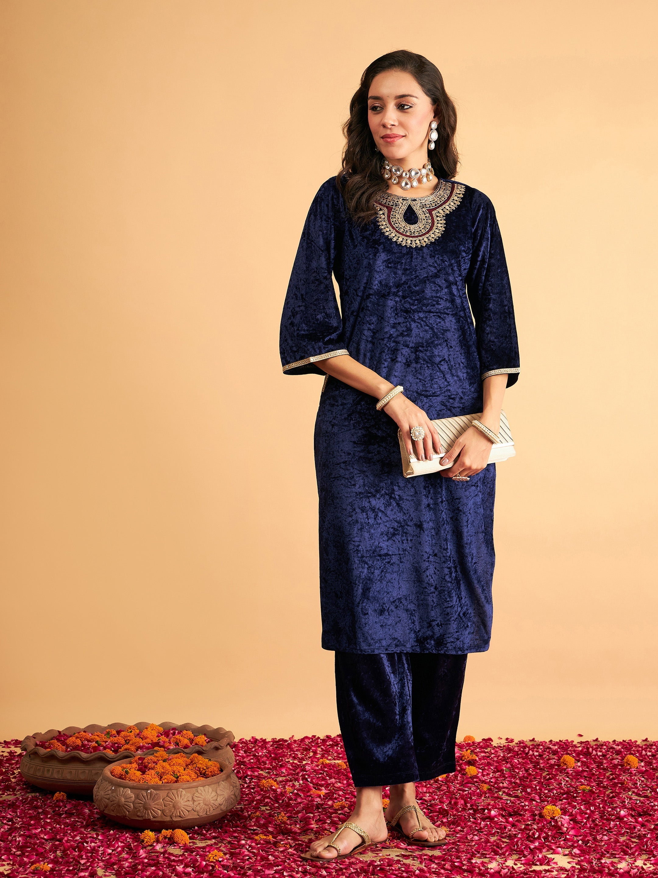 Women's Navy Blue Velvet Front Zari Embroidered Straight Kurta - Lyush