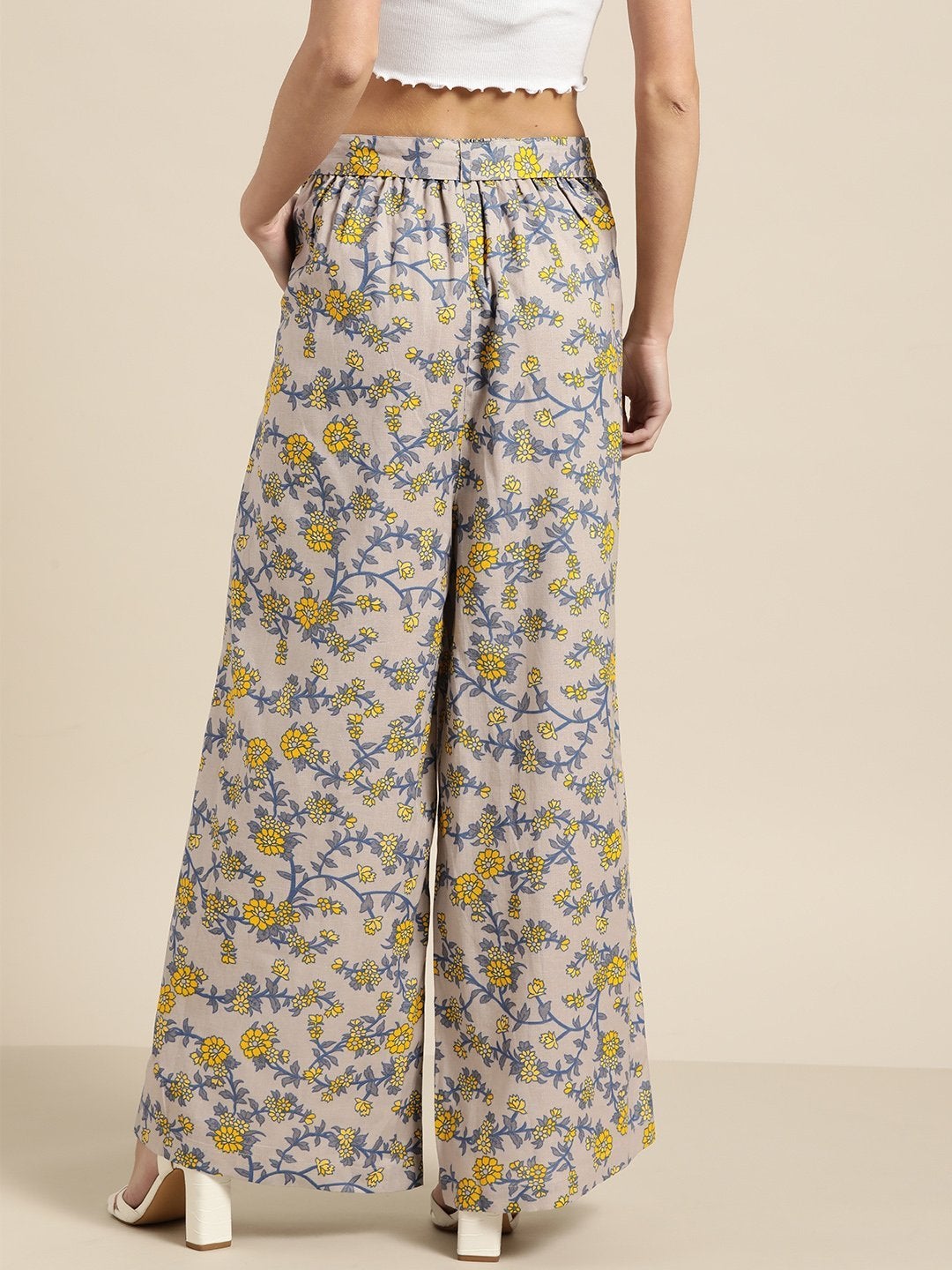 Women's Grey Floral Pleated Palazzo - SASSAFRAS