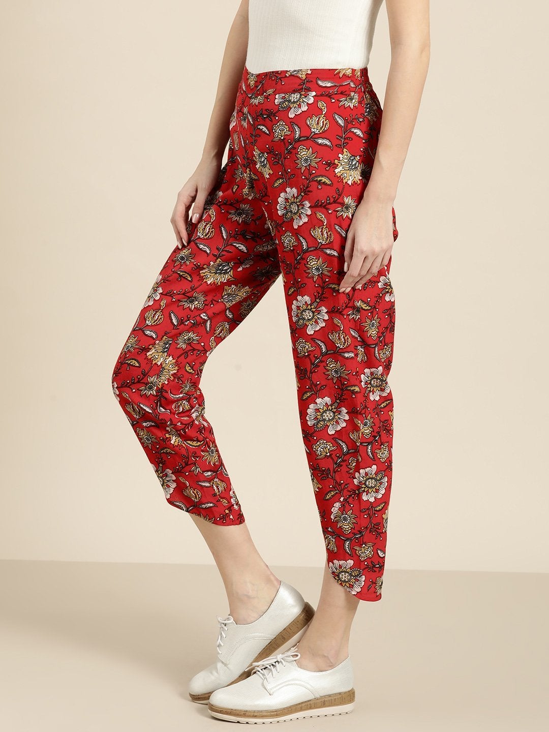 Women's Red Floral Tulip Pants - SASSAFRAS