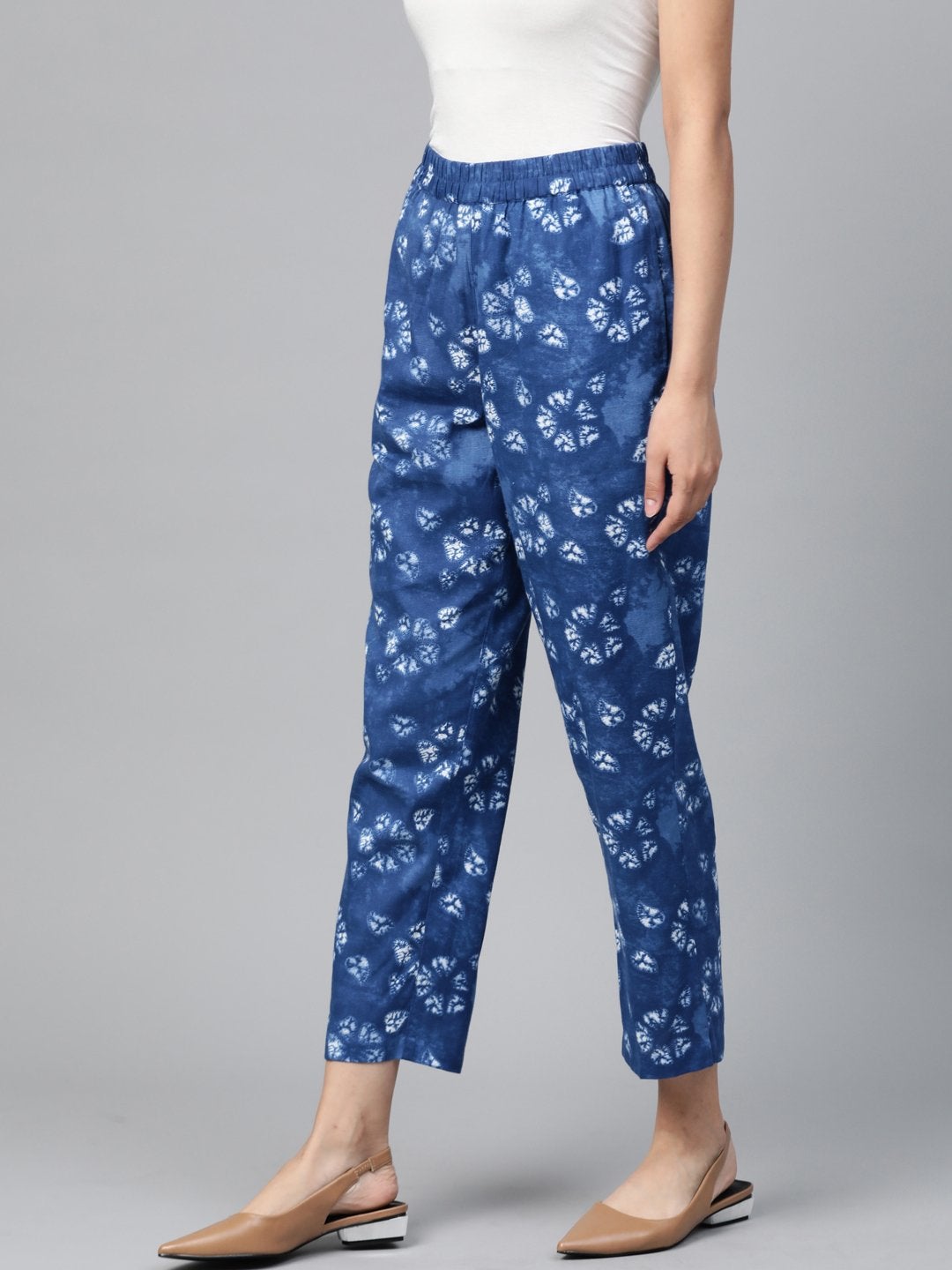 Women's Blue Tie & Dye Floral Tapered Pants - SASSAFRAS