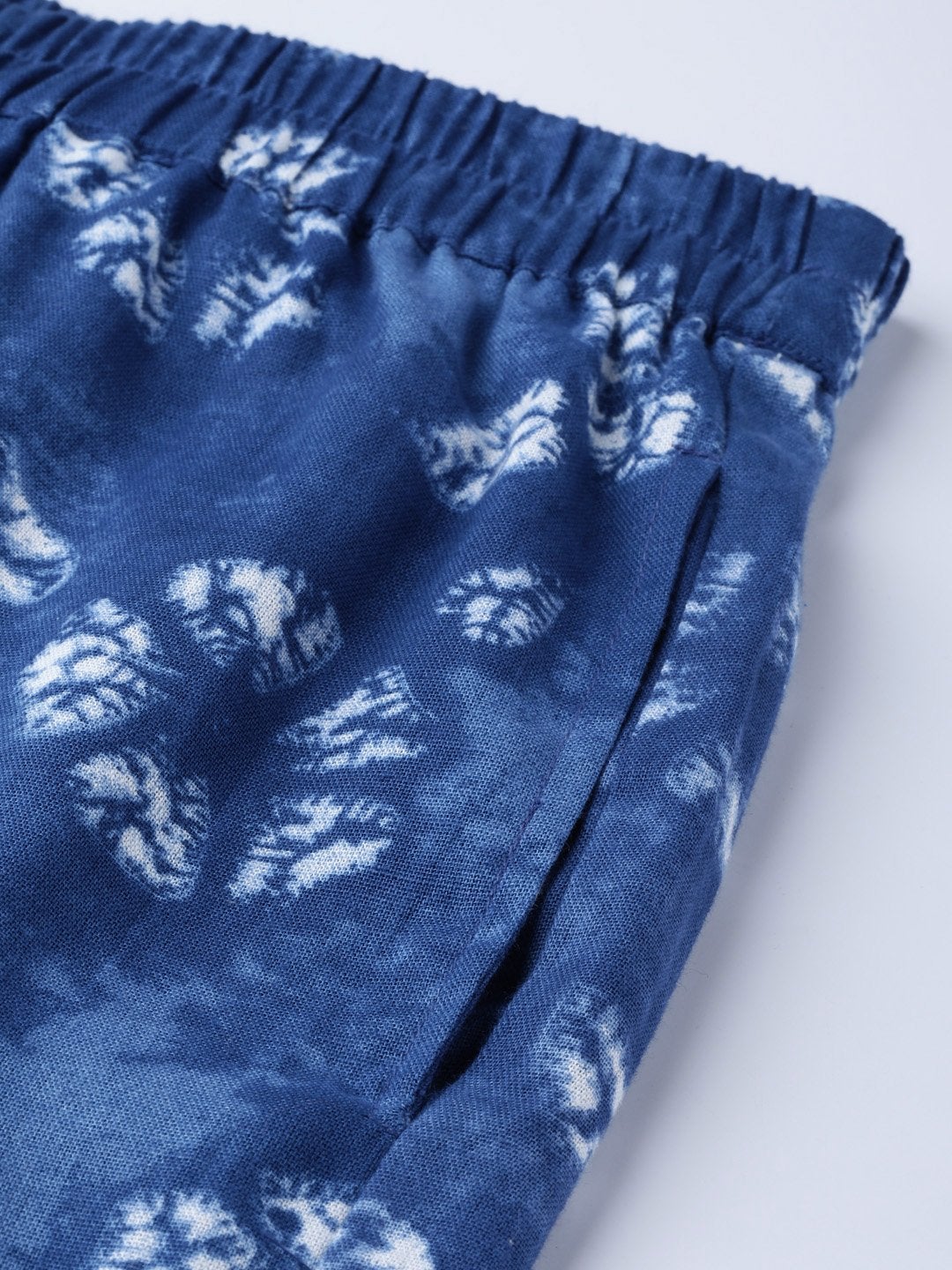 Women's Blue Tie & Dye Floral Tapered Pants - SASSAFRAS