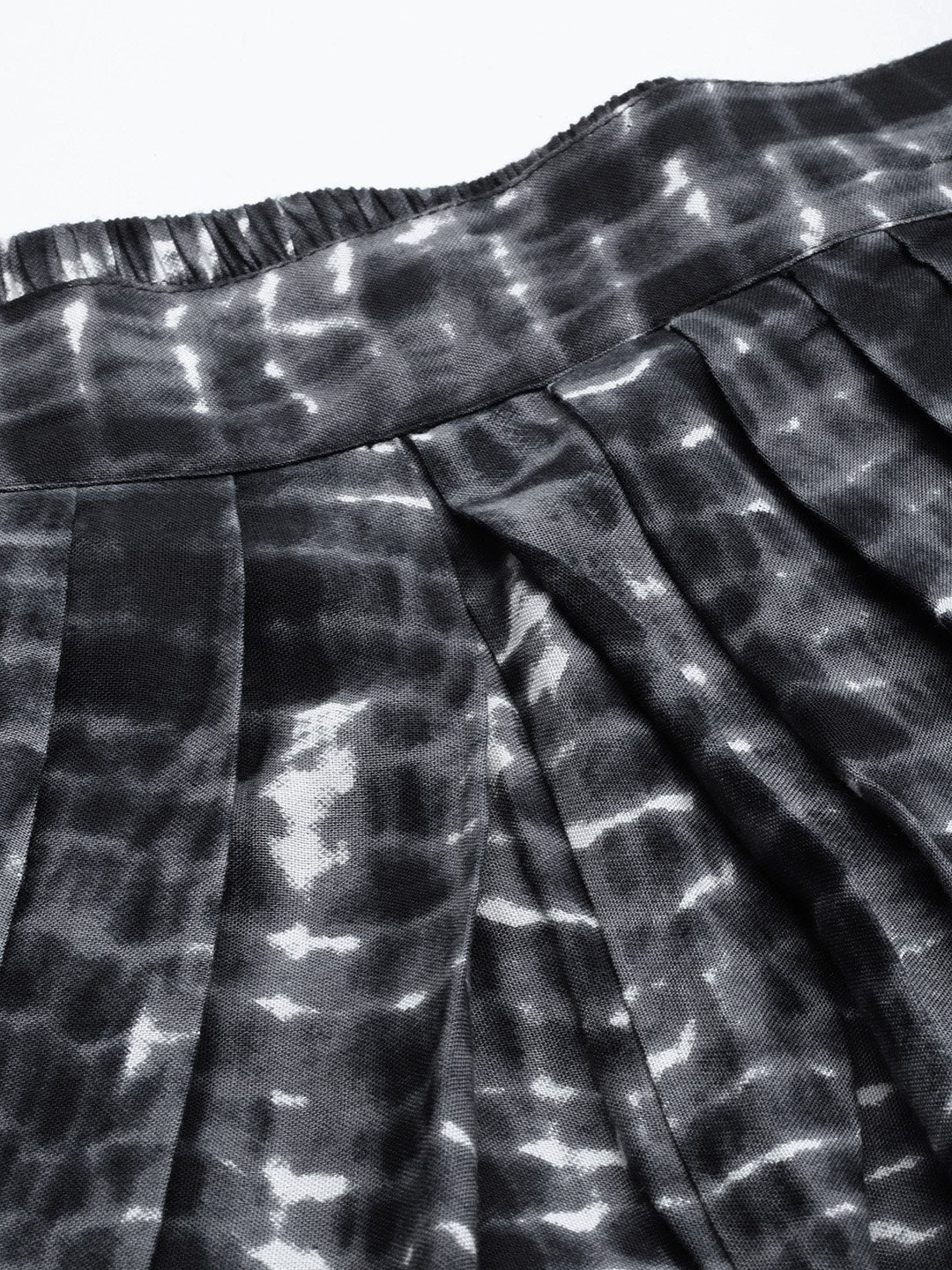 Women's Black Shibori Print Dhoti Pants - SHAE