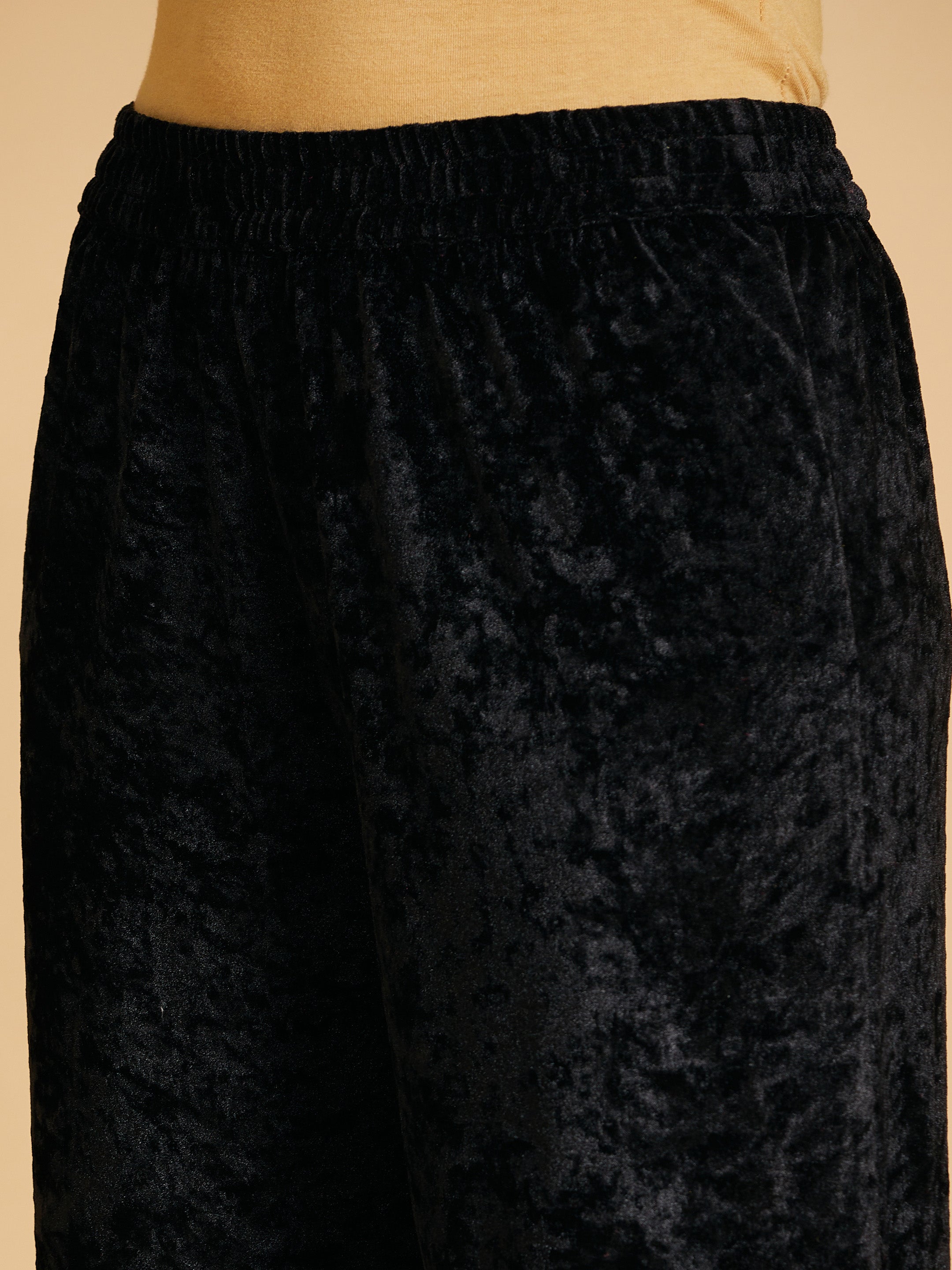 Women's Black Velvet Embroidered Straight Pants - Lyush