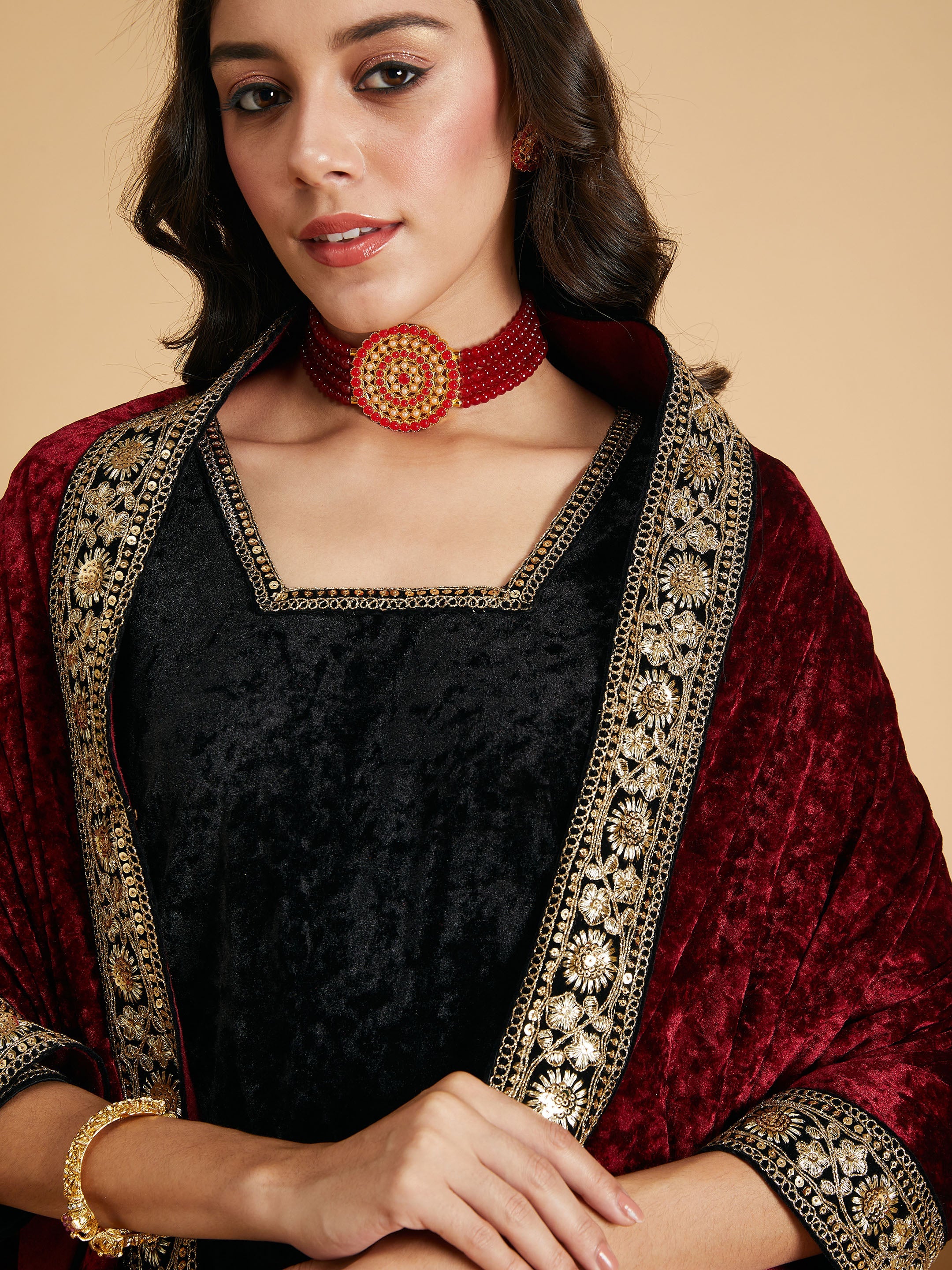 Women's Maroon Velvet Lace Detail Dushala - Lyush