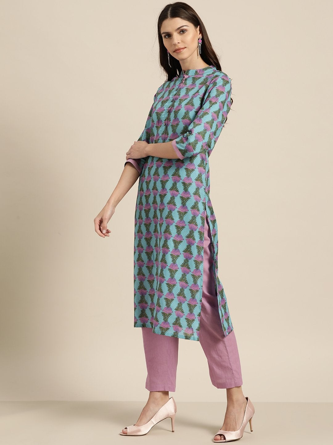Women's Lilac Floral Kurta With Lilac Pants - SHAE