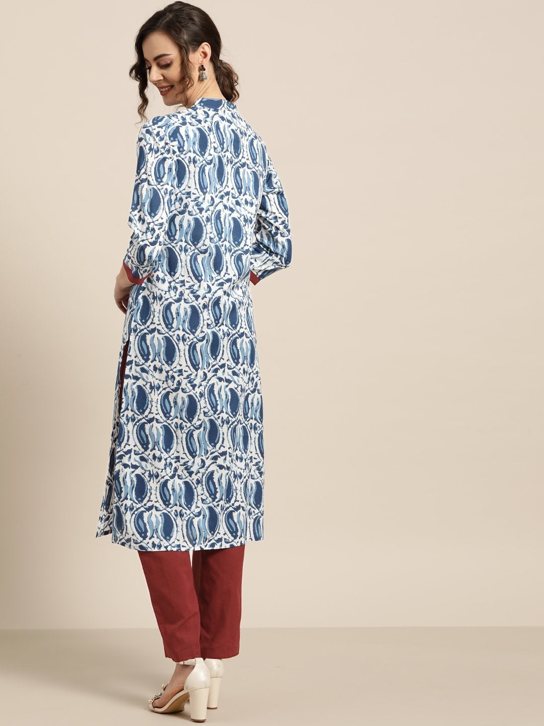 Women's Navy Paisley Kurta With Maroon Pants - SHAE