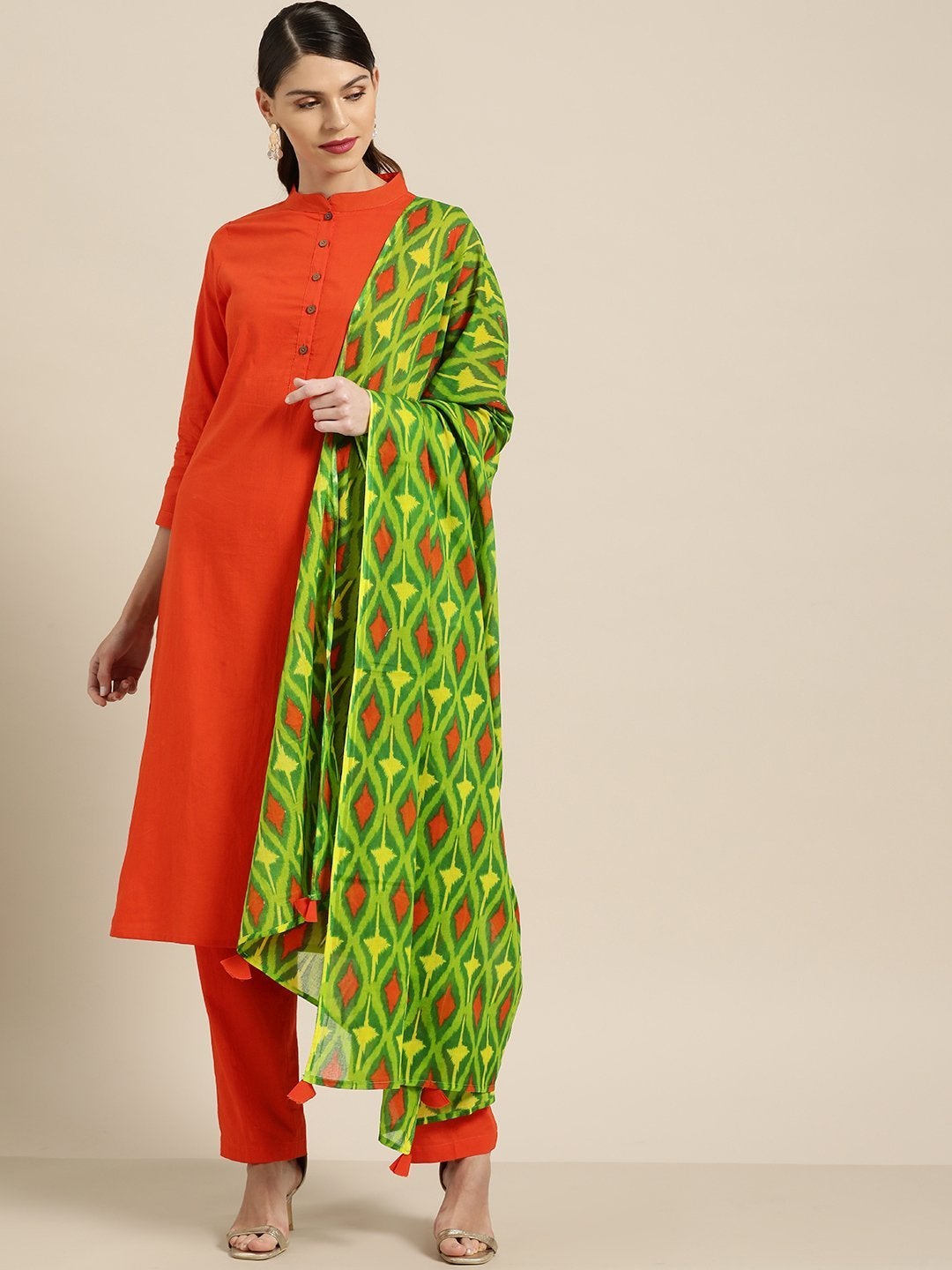 Women's Orange Kurta With Orange Pants And Green Printed Dupatta