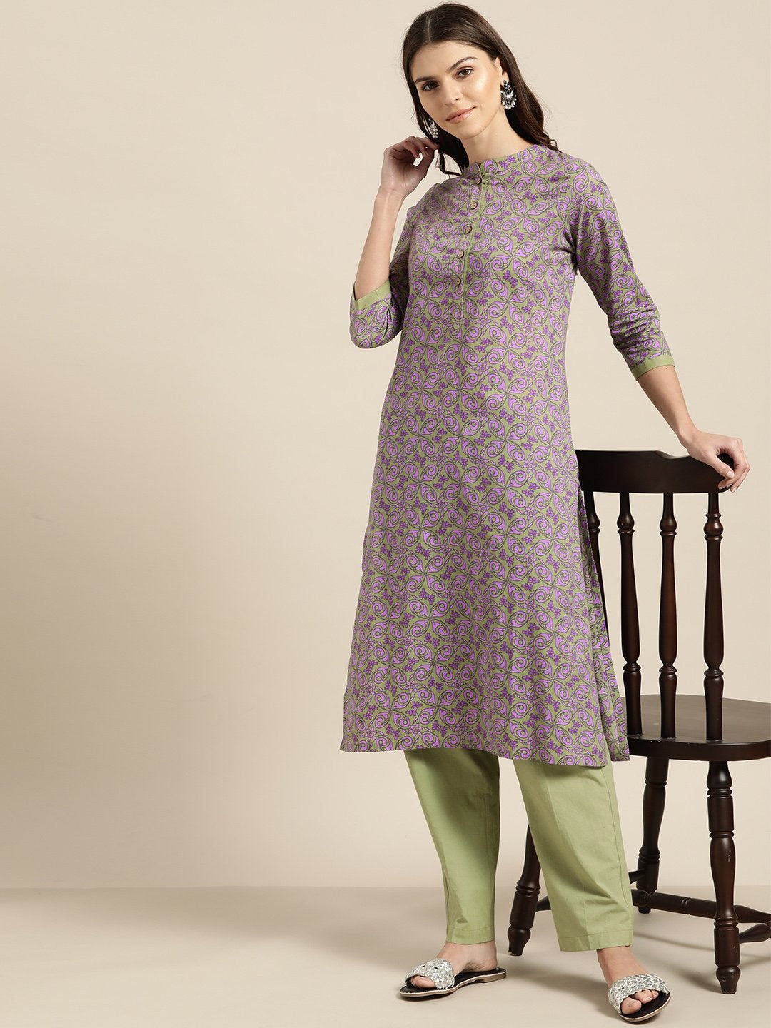 Women's Lilac Floral Kurta With Olive Pants - SHAE