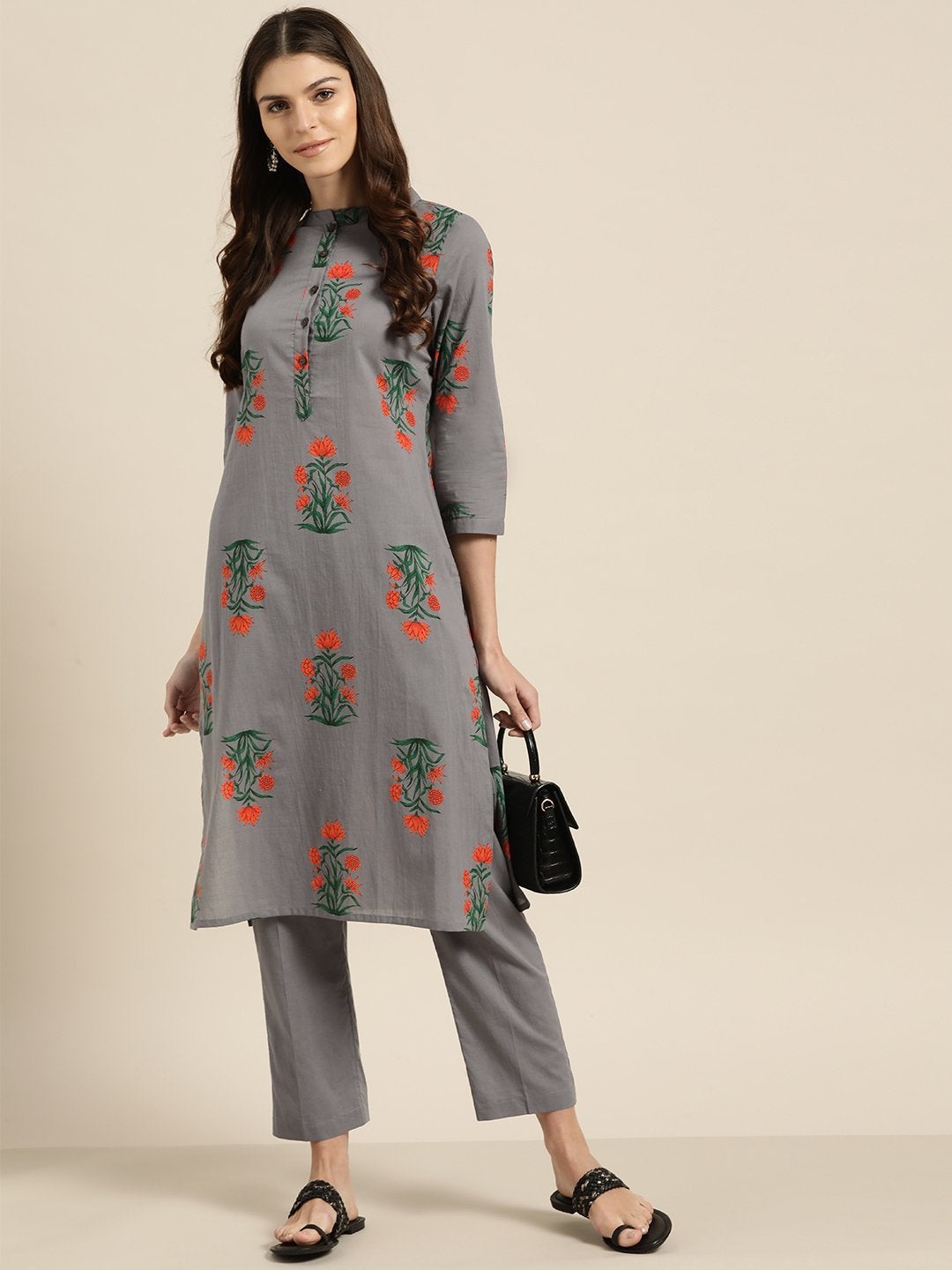 Women's Grey Floral Kurta With Grey Pants - SHAE
