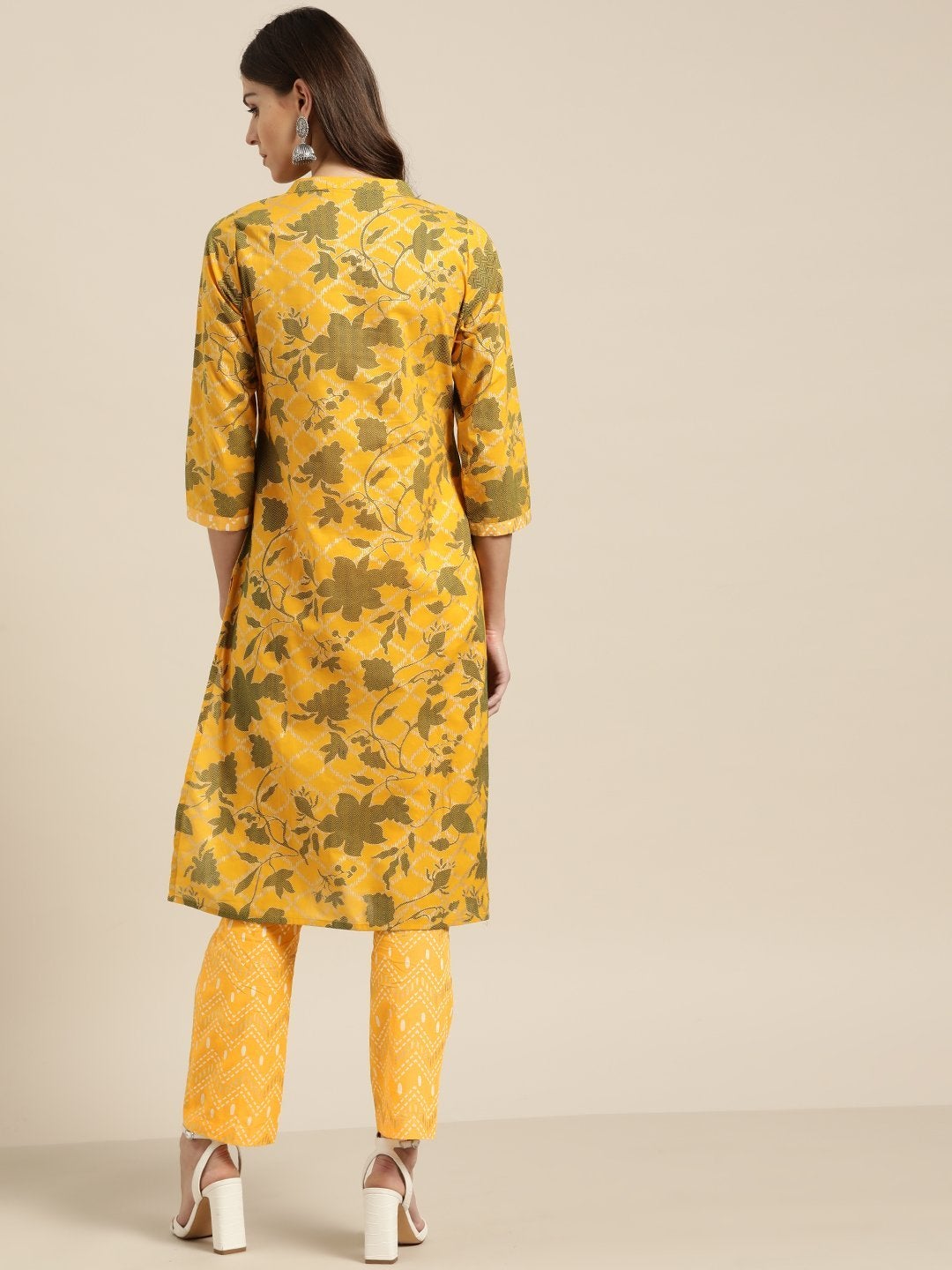 Women's Mustard Foil Kurta With Yellow Chevron Foil Pant