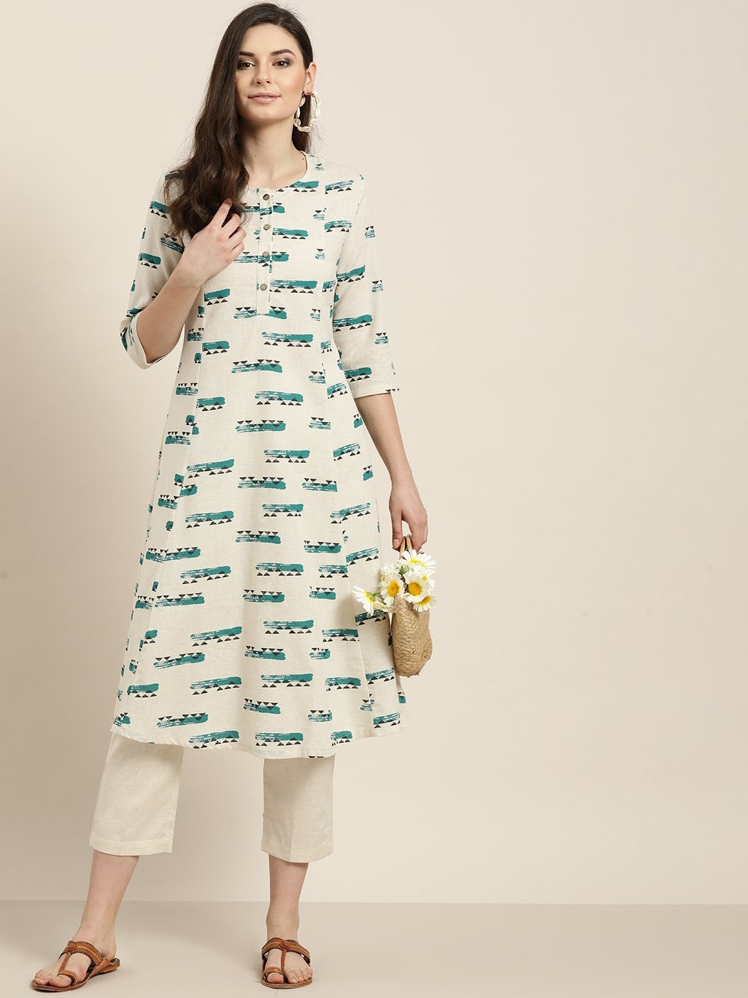Women's Off White Geo A-Line Kurta With Off White Pants