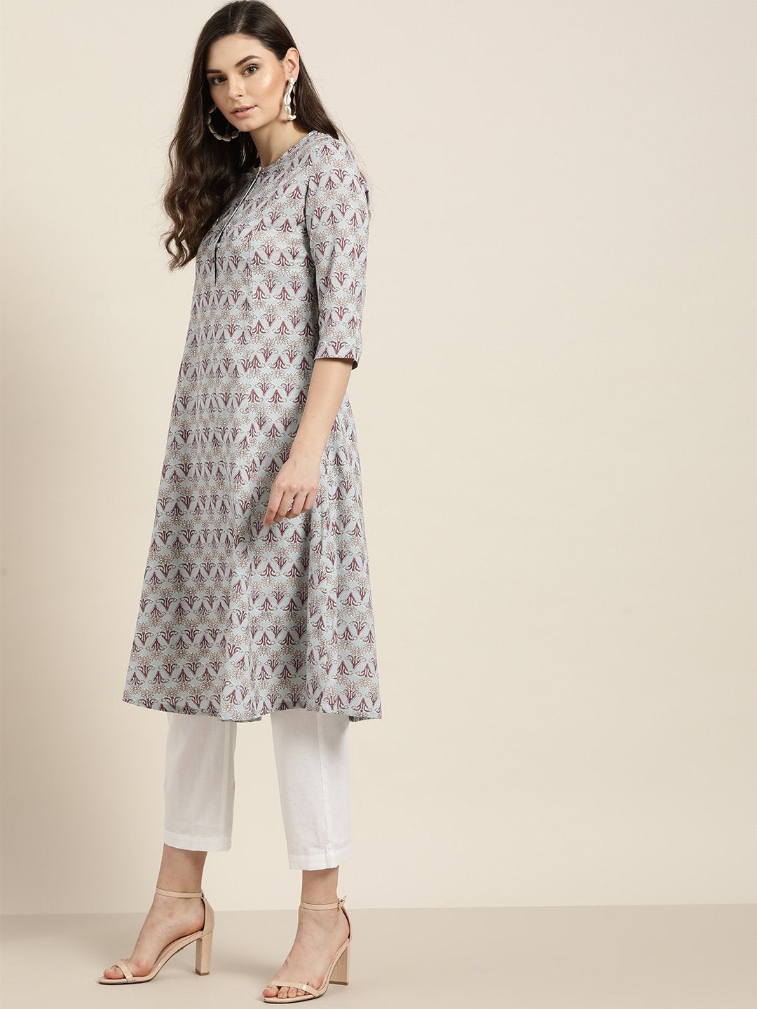 Women's Blue Floral A-Line Kurta With White Pants