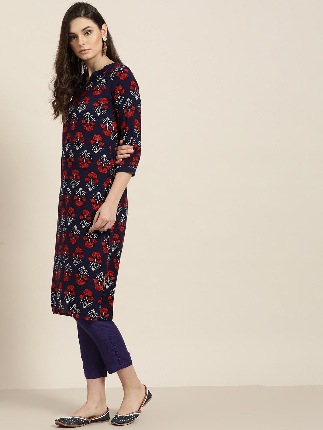 Women's Navy Floral Kurta With Navy Pencil Pants - SHAE