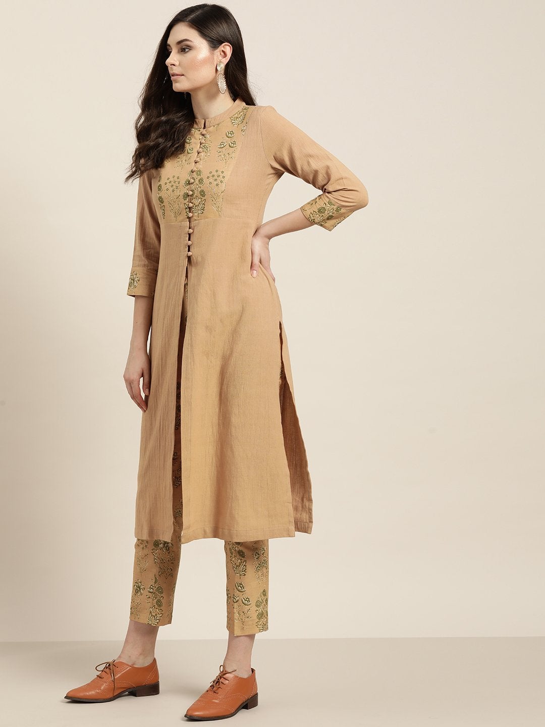 Women's Beige Yoke Kurta With Floral Pencil Pants