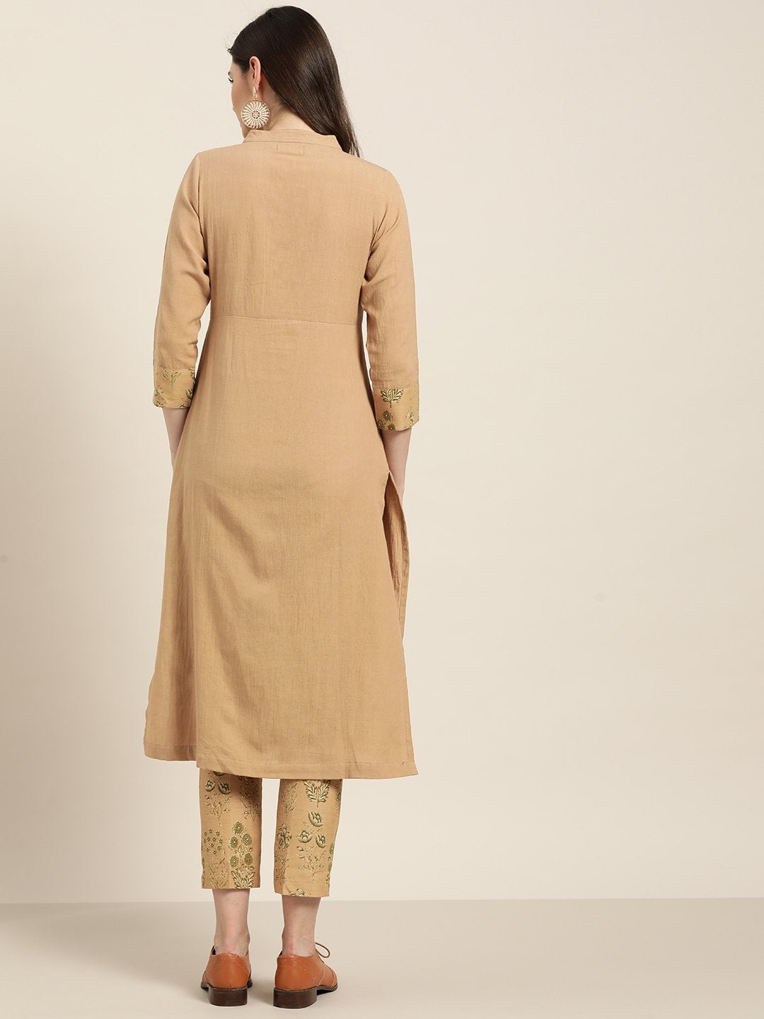 Women's Beige Yoke Kurta With Floral Pencil Pants