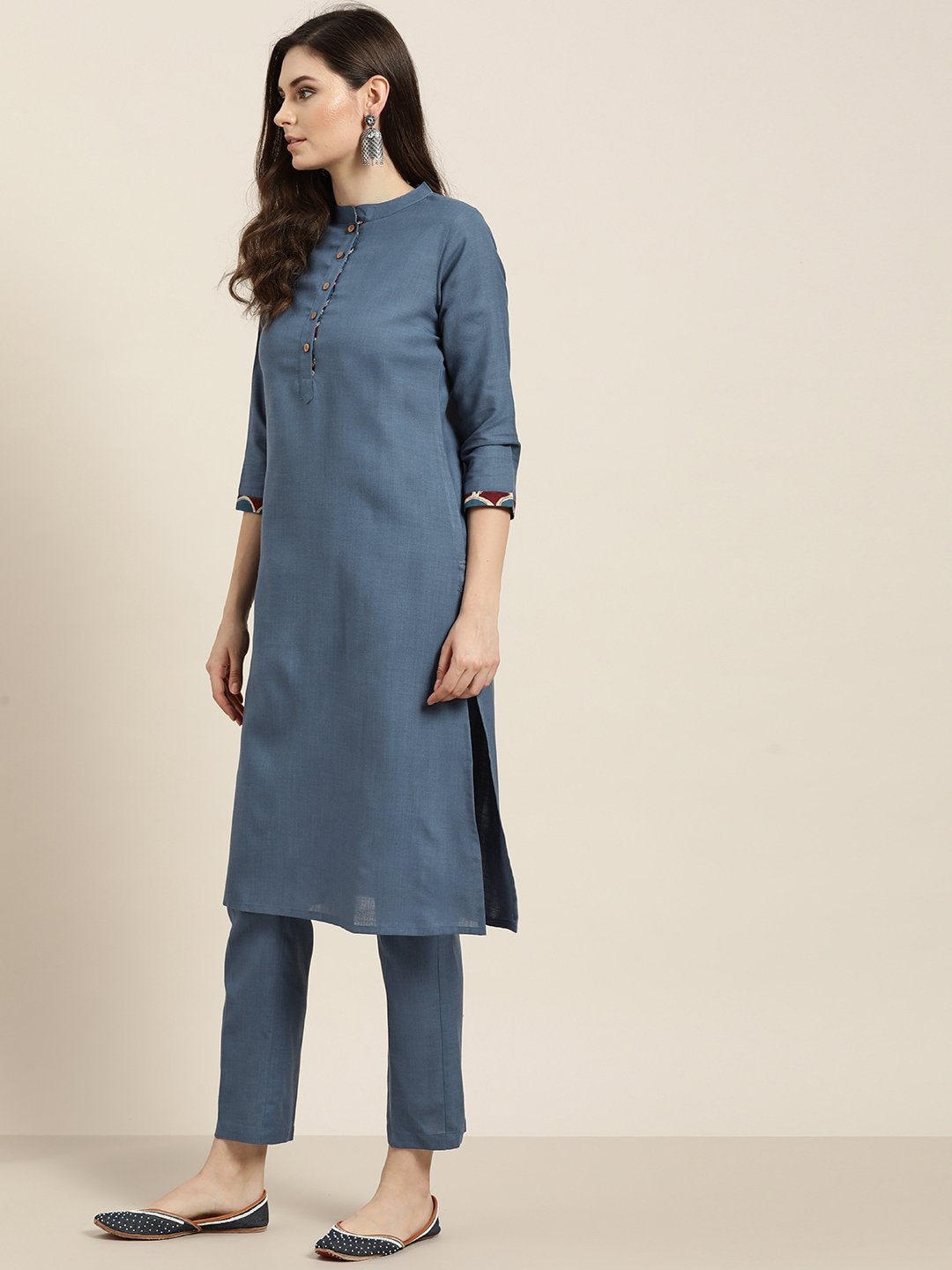 Women's Blue Kurta Set With Pants And Blue Printed Dupatta - SHAE