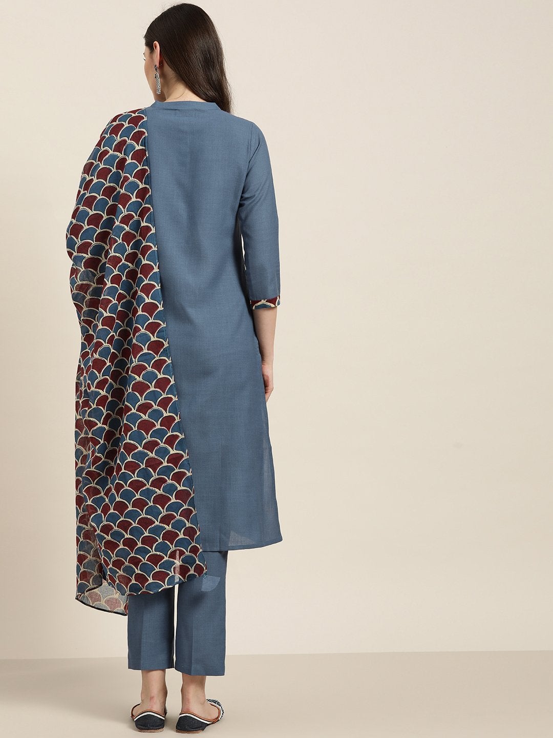 Women's Blue Kurta Set With Pants And Blue Printed Dupatta - SHAE