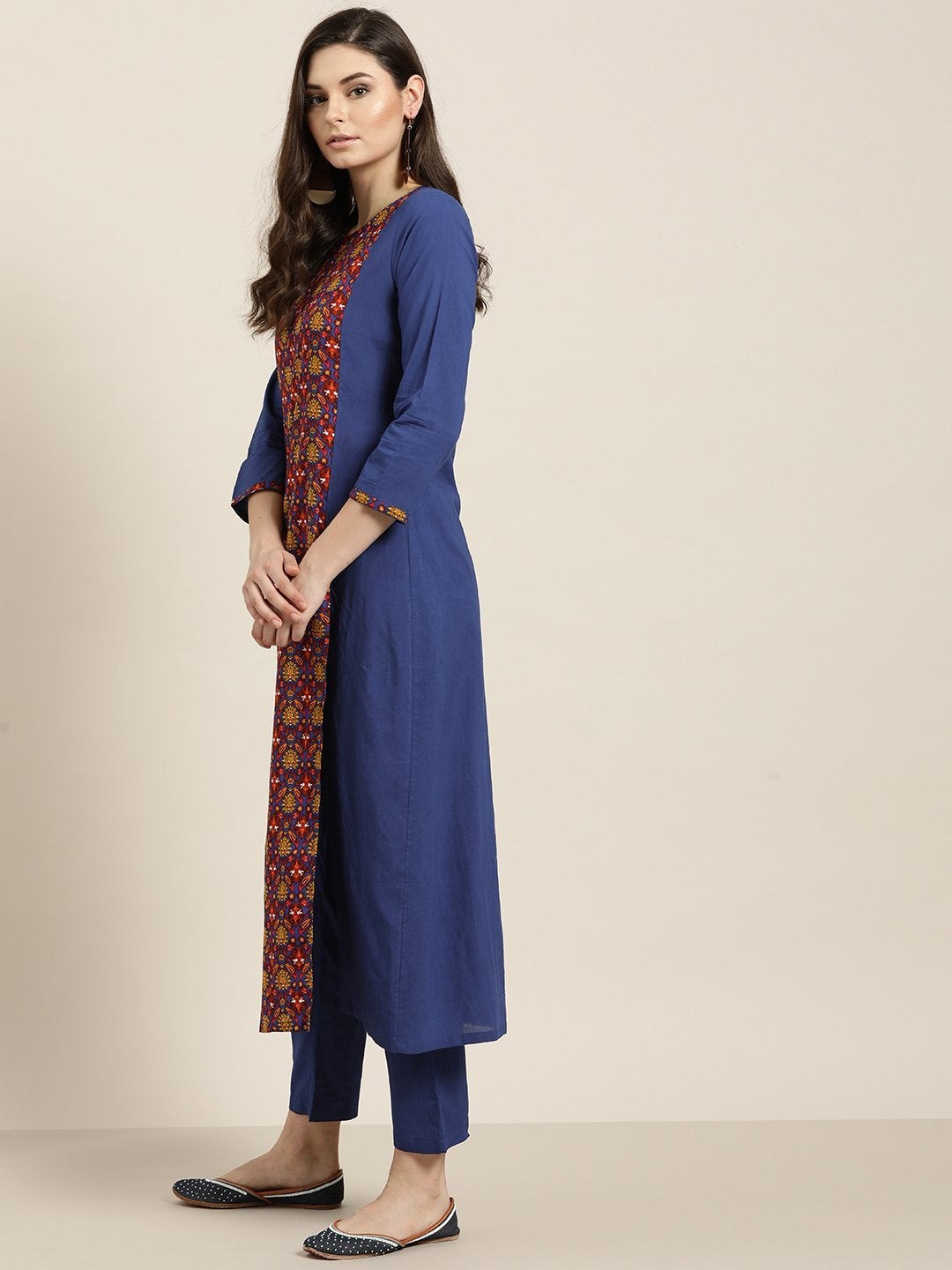 Women's Blue Floral Slit Kurta With Blue Pencil Pants
