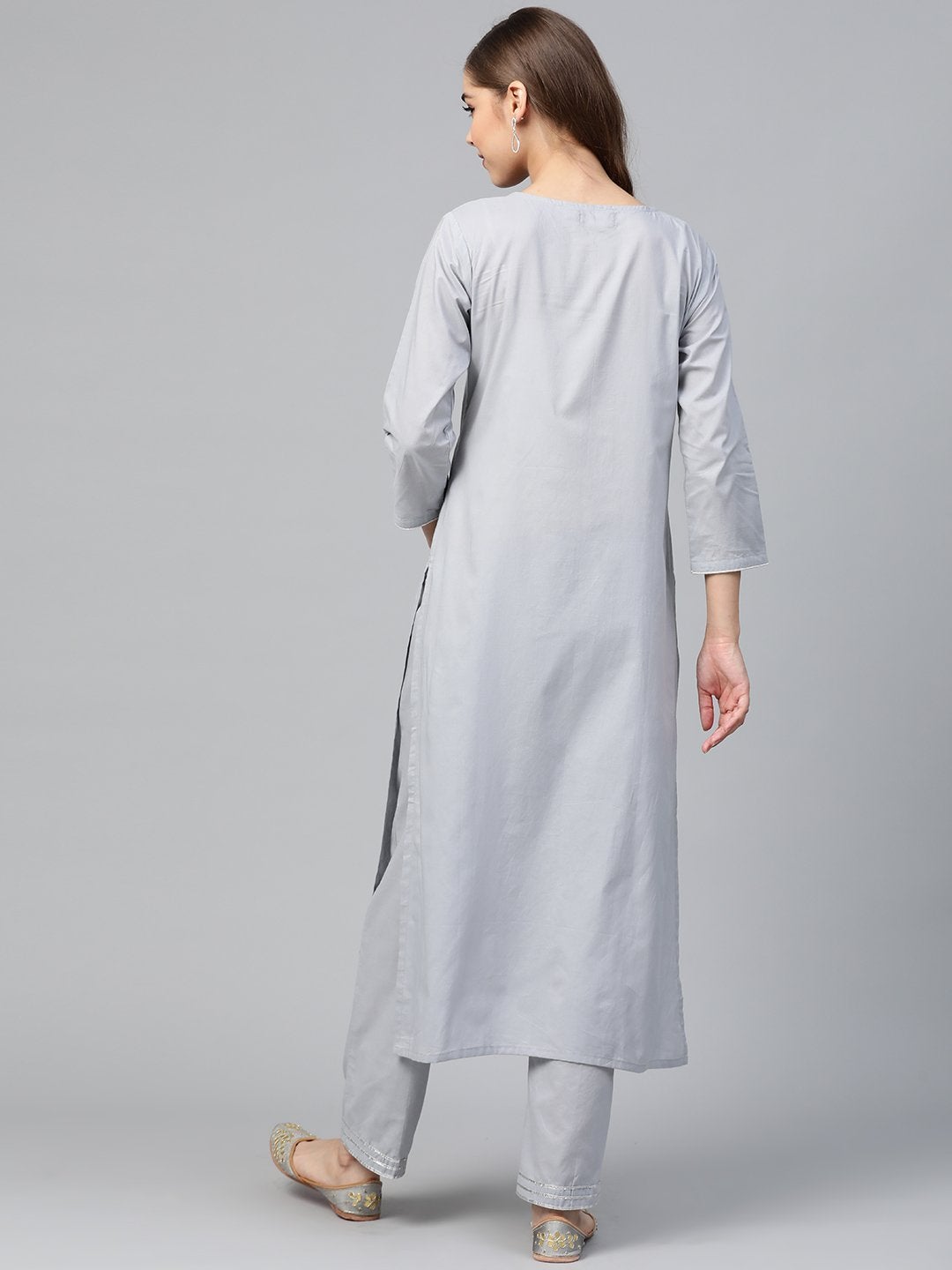 Women's Grey Zari Embroidery Kurta With Grey Pants - SHAE