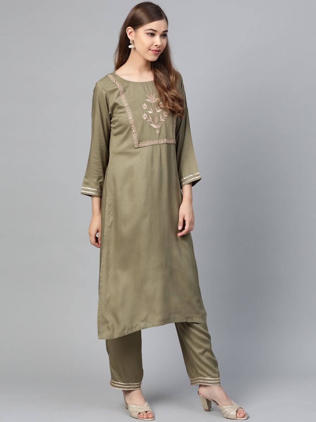 Women's Olive Motif Zari Embroidery Kurta With Olive Pants